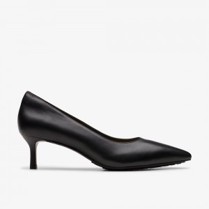 Black Clarks Women's Adela Court Pumps | 985VKBAJM