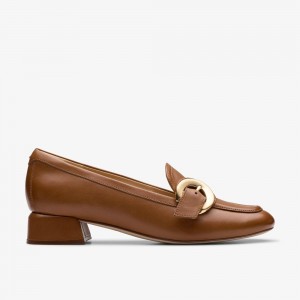 Brown Clarks Women's Daiss 30 Trim Pumps | 823POHWAK