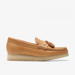 Khaki Clarks Women's Wallabee Loafer Slip On Shoes | 549ICDOUA