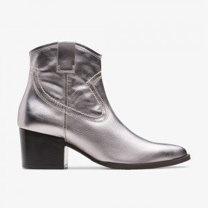 Silver Clarks Women's Elder Rae Boots | 591XFLBJE