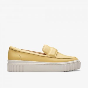 Yellow Clarks Women's Mayhill Cove Loafers | 391JSLWKX