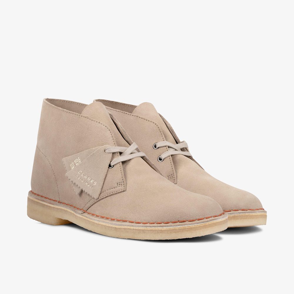 Beige Clarks Men's Desert Boots | 759CKEDJL