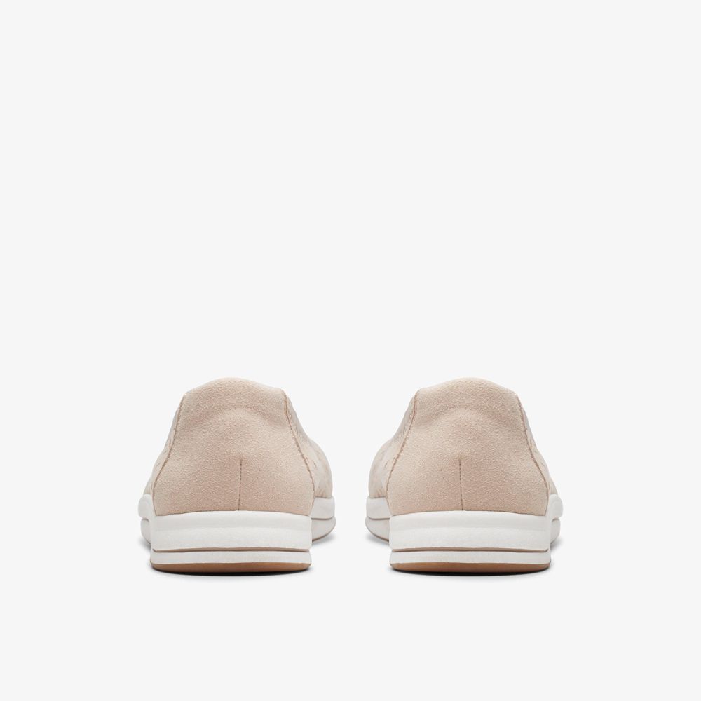 Beige Clarks Women's Breeze Roam Slip On Shoes | 501HRIYOA