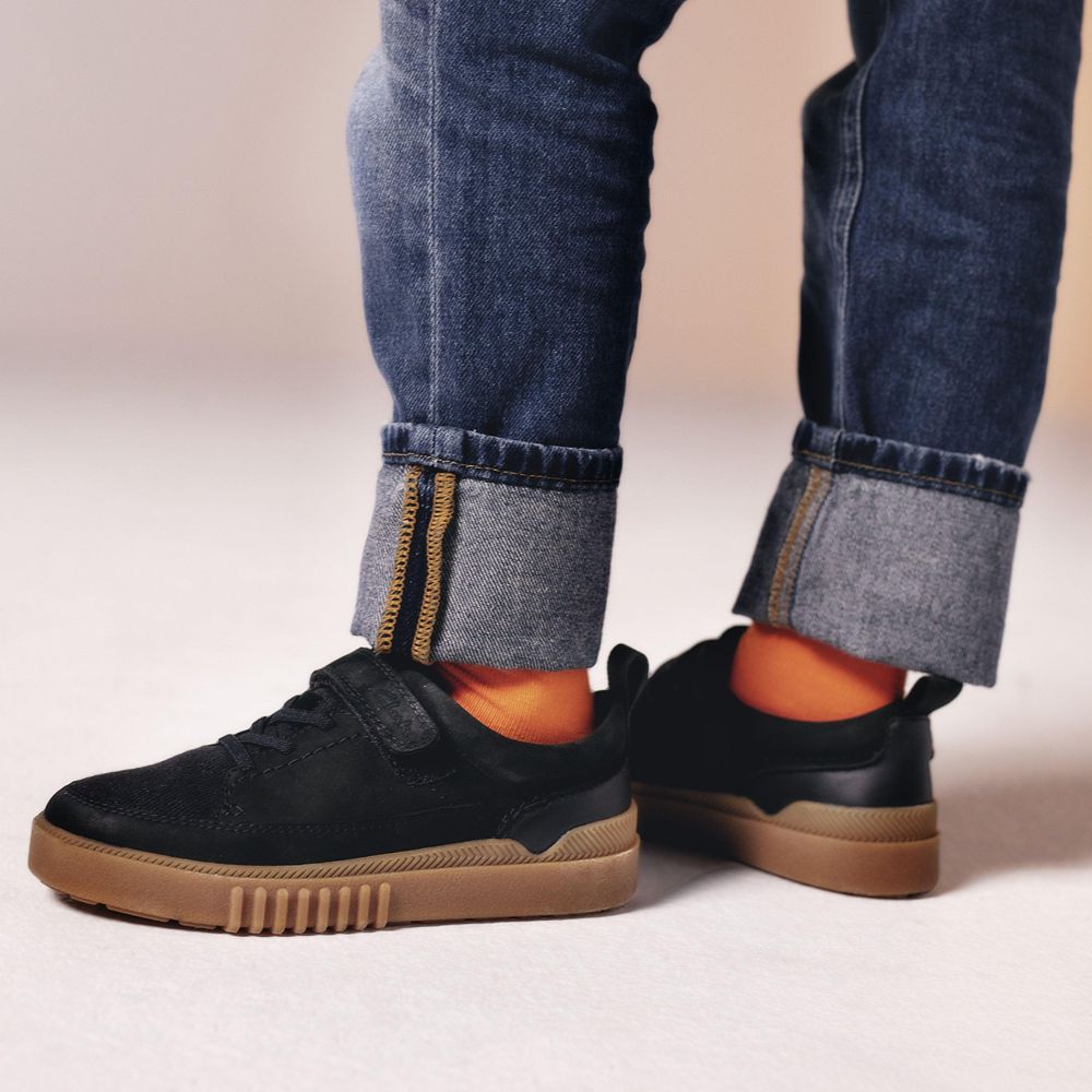 Black Clarks Kids Somerset Tor Sneakers | 986HKAVFI