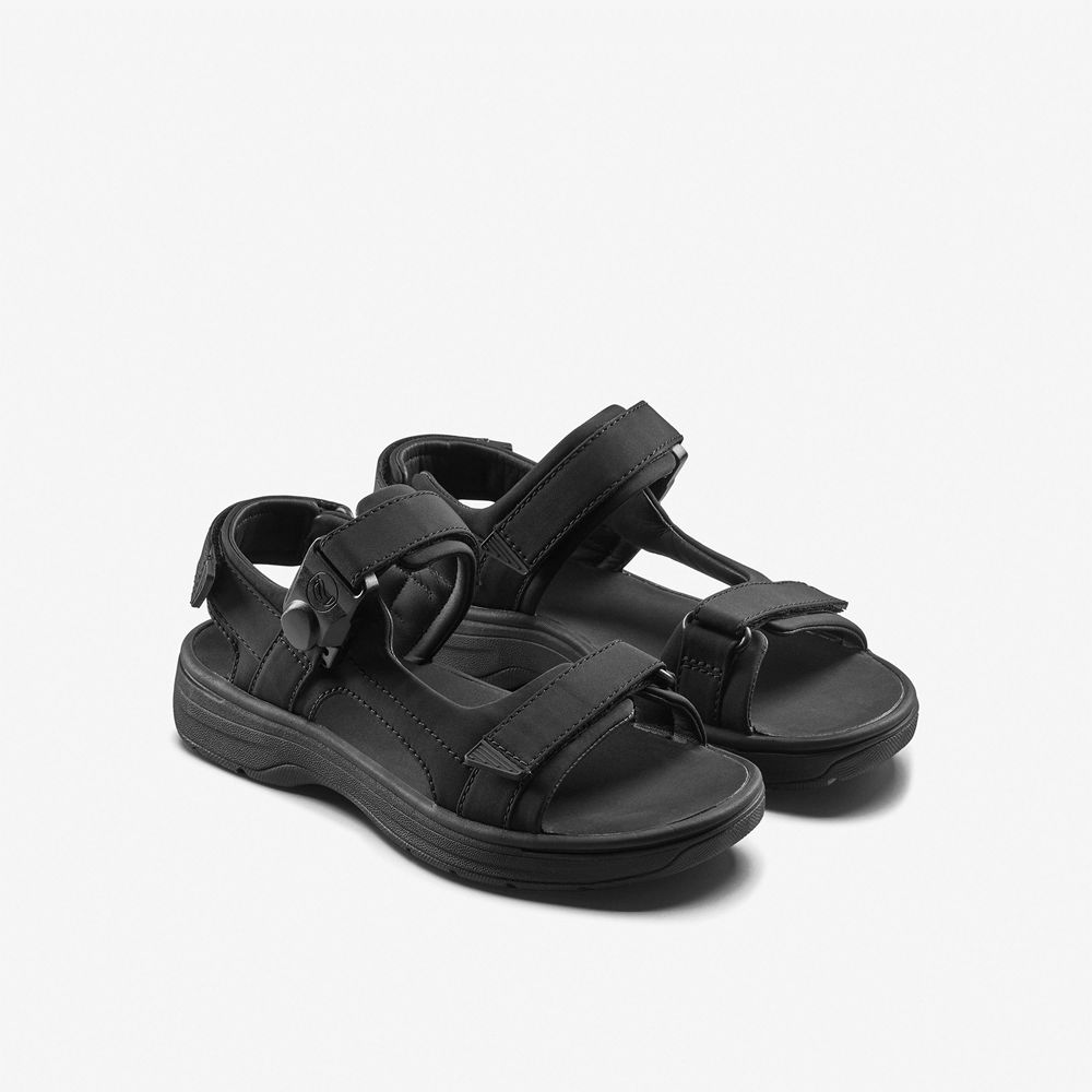 Black Clarks Men's Martine Rose Sandal 2 Flat Sandals | 015GPDEFS