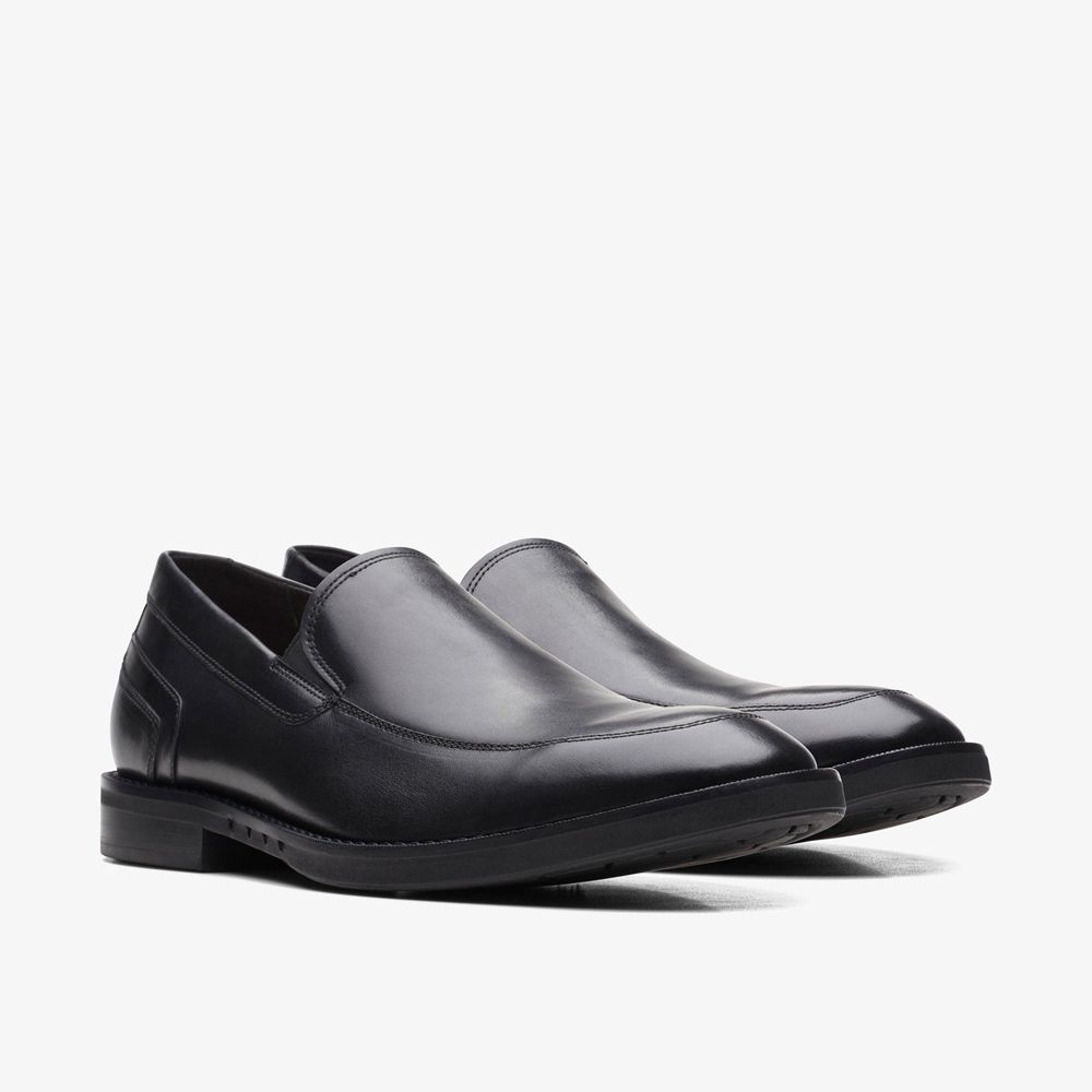 Black Clarks Men's Un Hugh Step Loafers | 583WPFSDJ