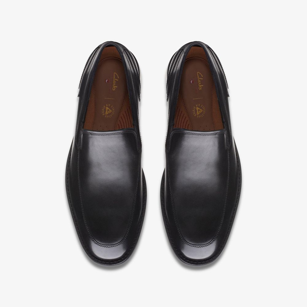 Black Clarks Men's Un Hugh Step Loafers | 583WPFSDJ