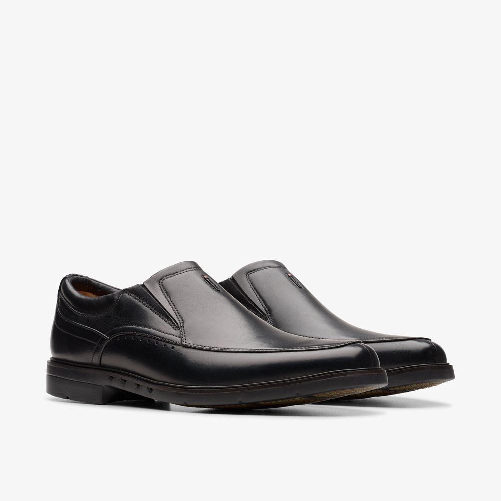 Black Clarks Men's Un Kendric Go Loafers | 236LROUEY