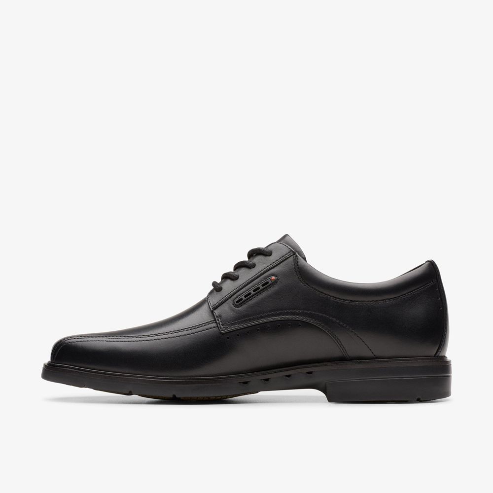 Black Clarks Men's Un Kendric Way Oxfords | 538KXMDPW