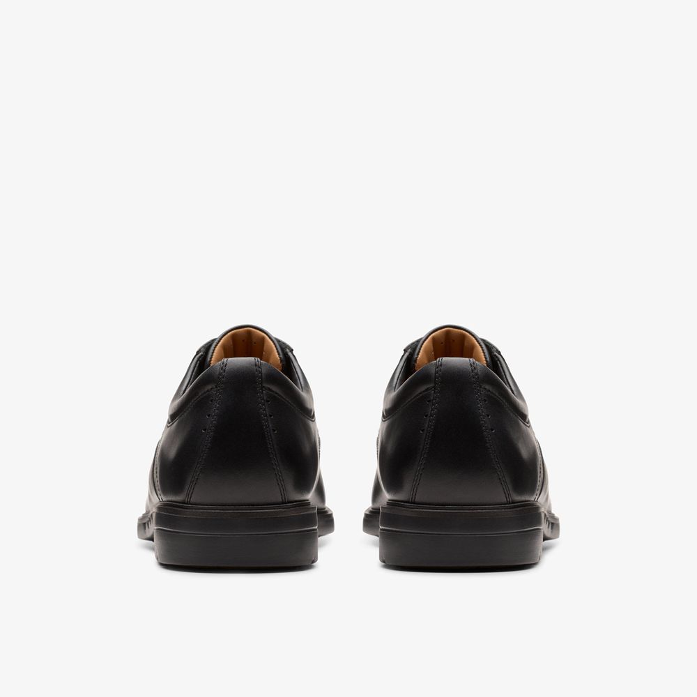 Black Clarks Men's Un Kendric Way Oxfords | 538KXMDPW