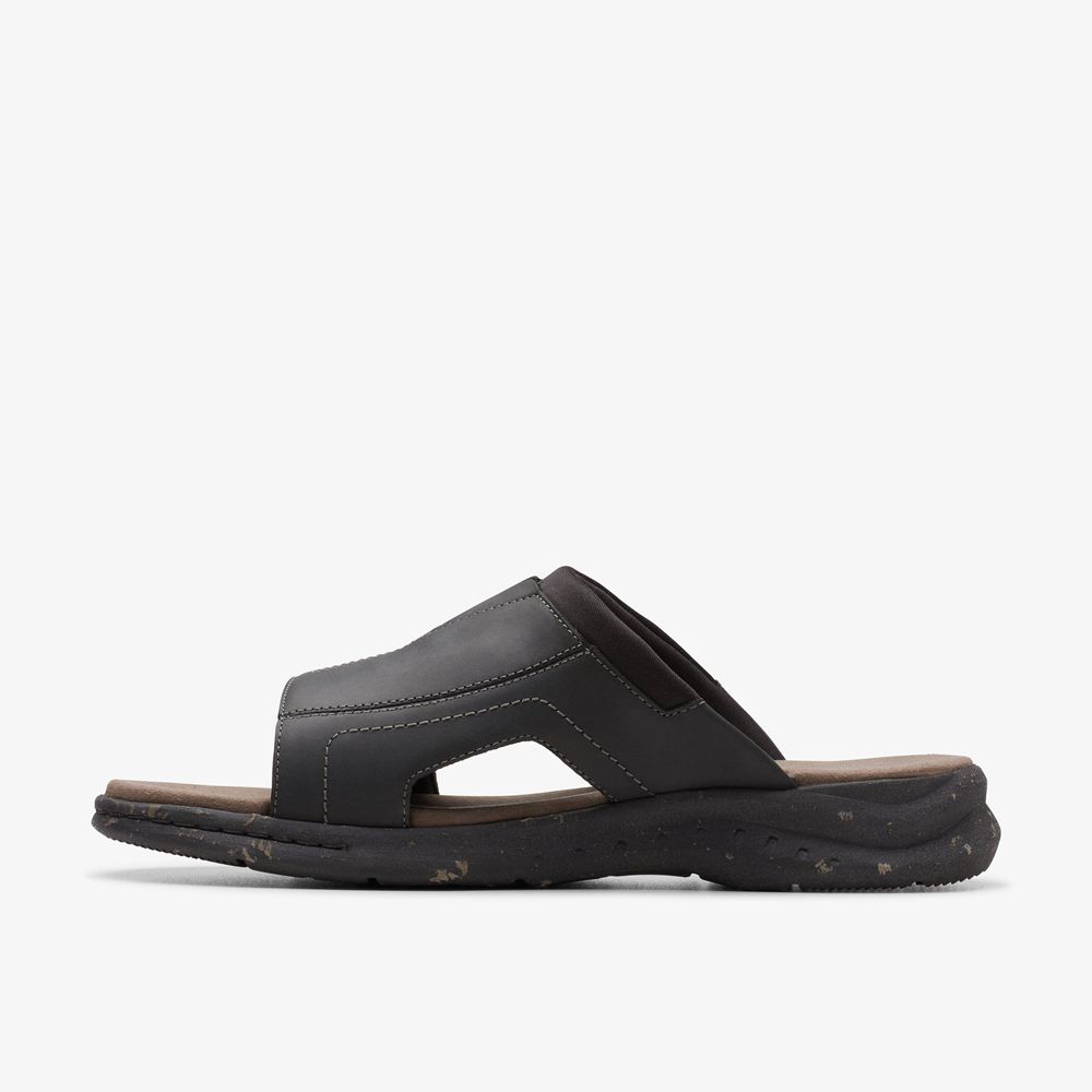 Black Clarks Men's Walkford Band Flat Sandals | 438MCJGFL