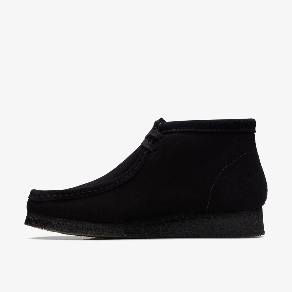 Black Clarks Men's Wallabee Boots | 759PHIWLM