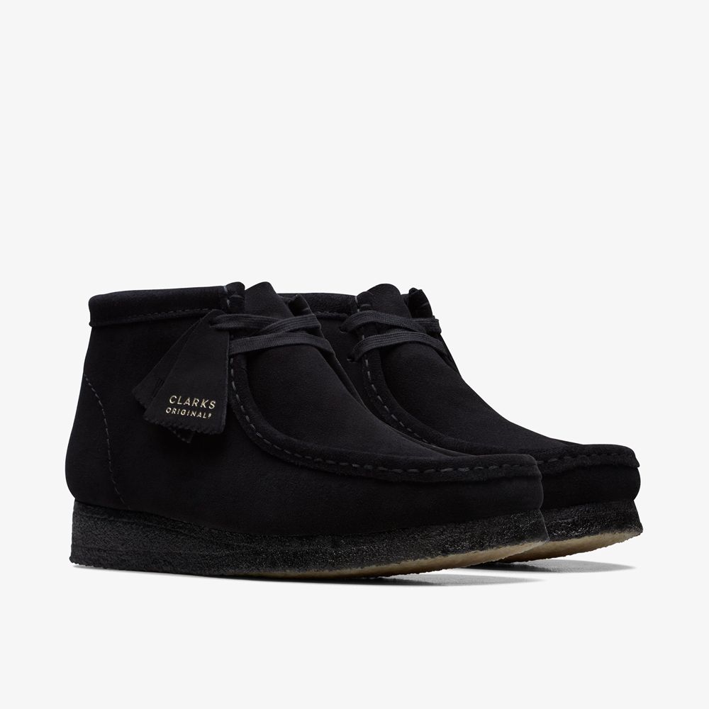 Black Clarks Men's Wallabee Boots | 759PHIWLM