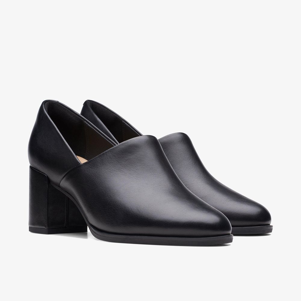 Black Clarks Women's Freva 55 Lily Pumps | 431PCHBRJ