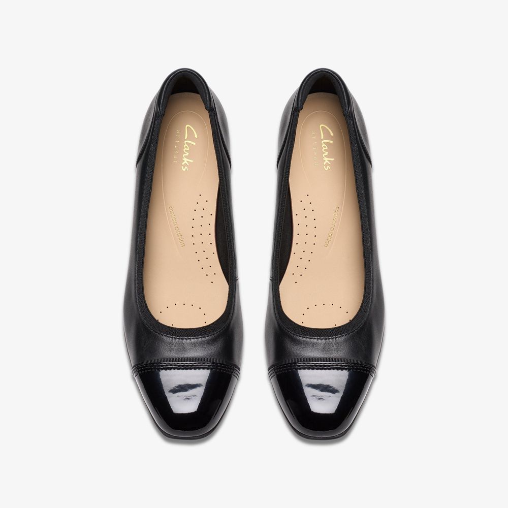 Black Clarks Women's Krystine May Pumps | 123VYNUZX