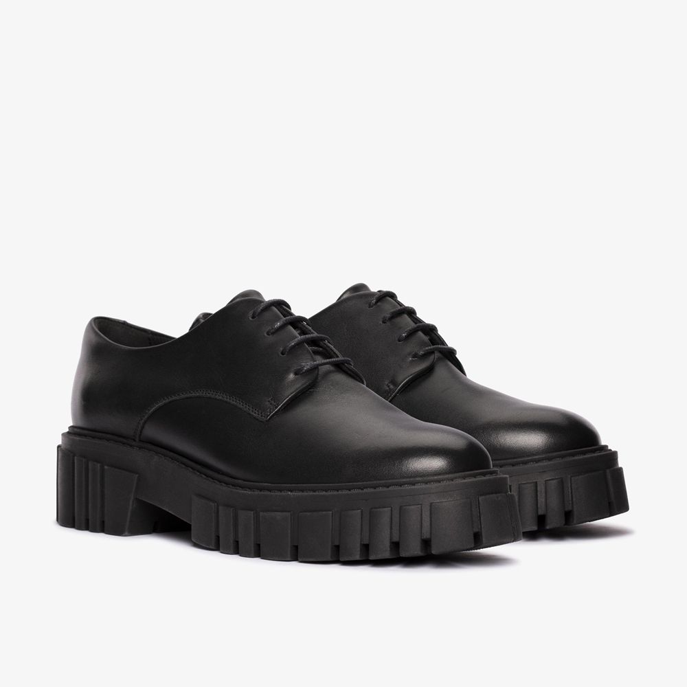 Black Clarks Women's Page Walk Oxfords | 816AWGTIV