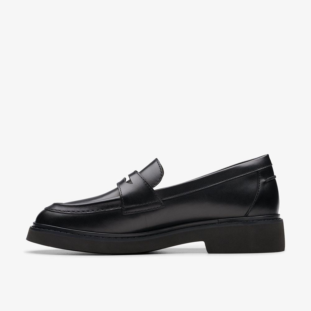 Black Clarks Women's Splend Edge Loafers | 073VACMPL