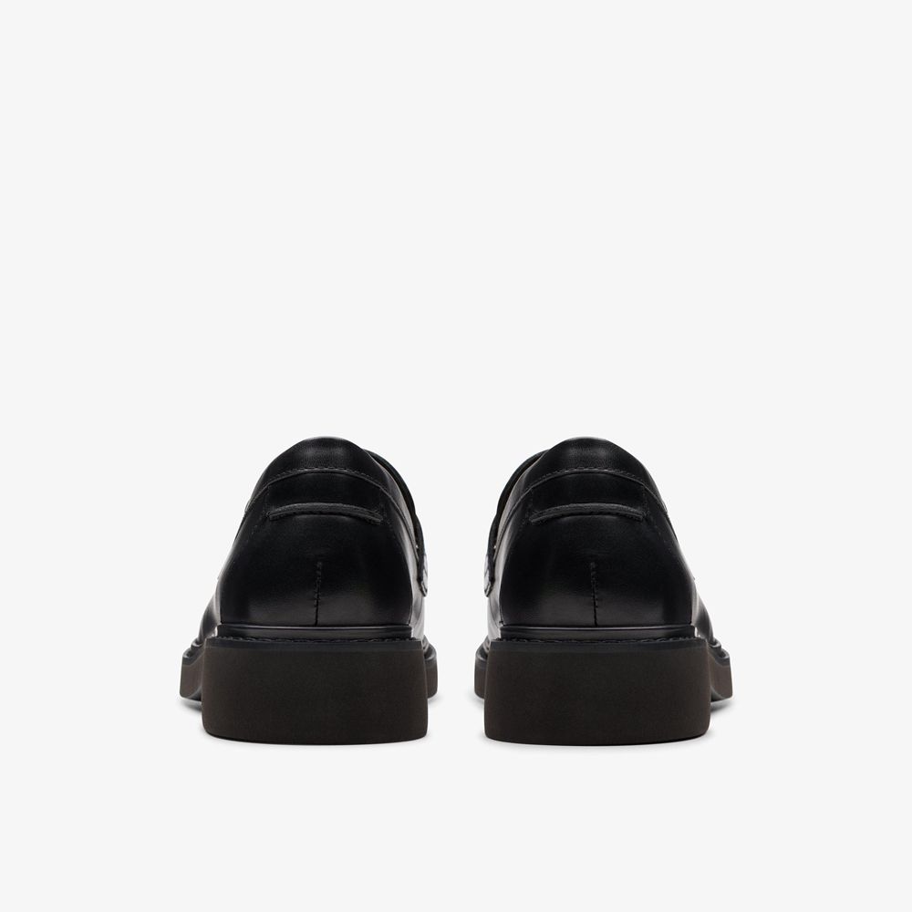 Black Clarks Women's Splend Edge Loafers | 073VACMPL