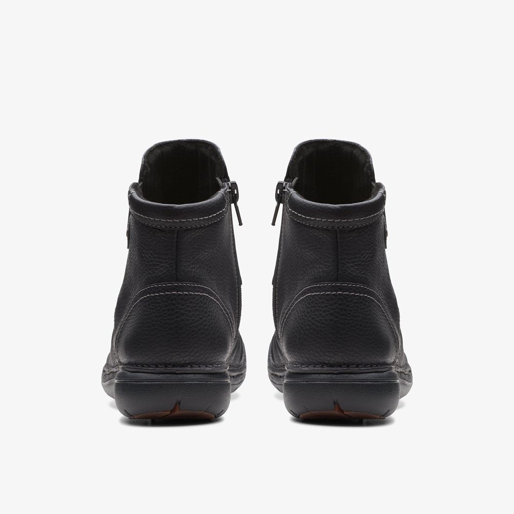 Black Clarks Women's Un Loop Top Boots | 710XBIWZD