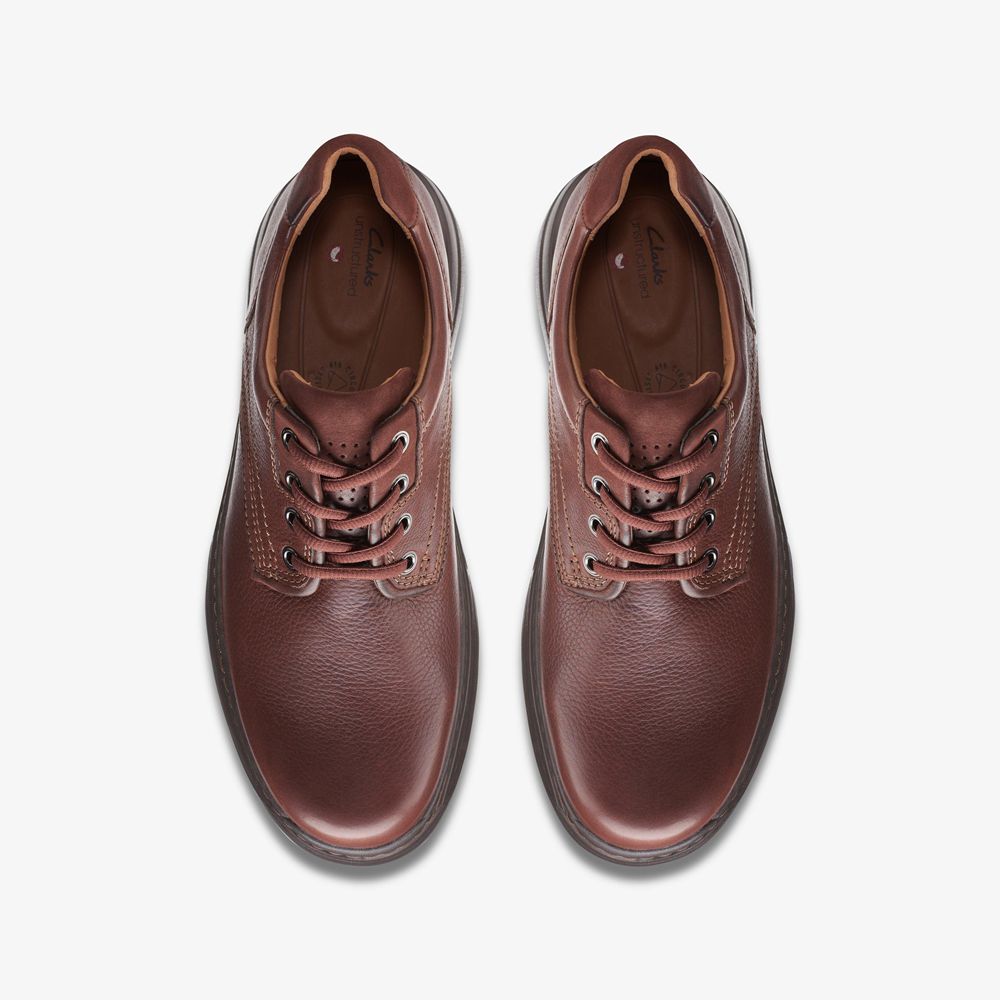 Brown Clarks Men's Brawley Pace Oxfords | 865VXEIHP