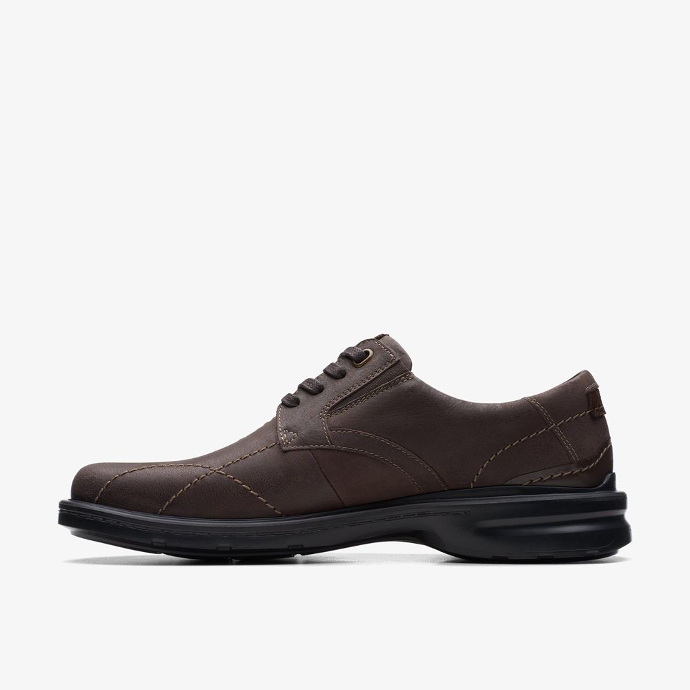 Brown Clarks Men's Gessler Lace Sneakers | 794XEICAO