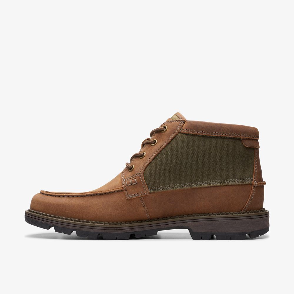 Brown Clarks Men's Maplewalk Moc Boots | 159BOZESK