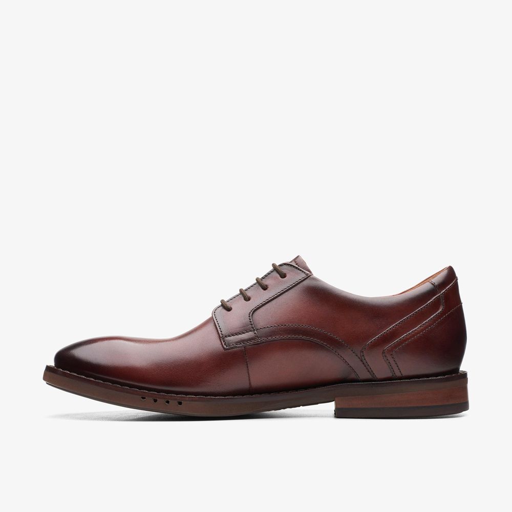 Brown Clarks Men's Un Hugh Lace Oxfords | 192NUABYC