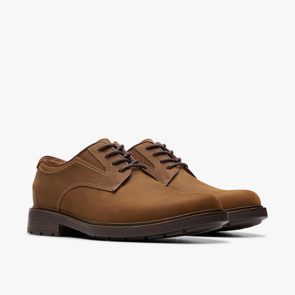 Brown Clarks Men's Un Shire Low Oxfords | 493IXCBHP