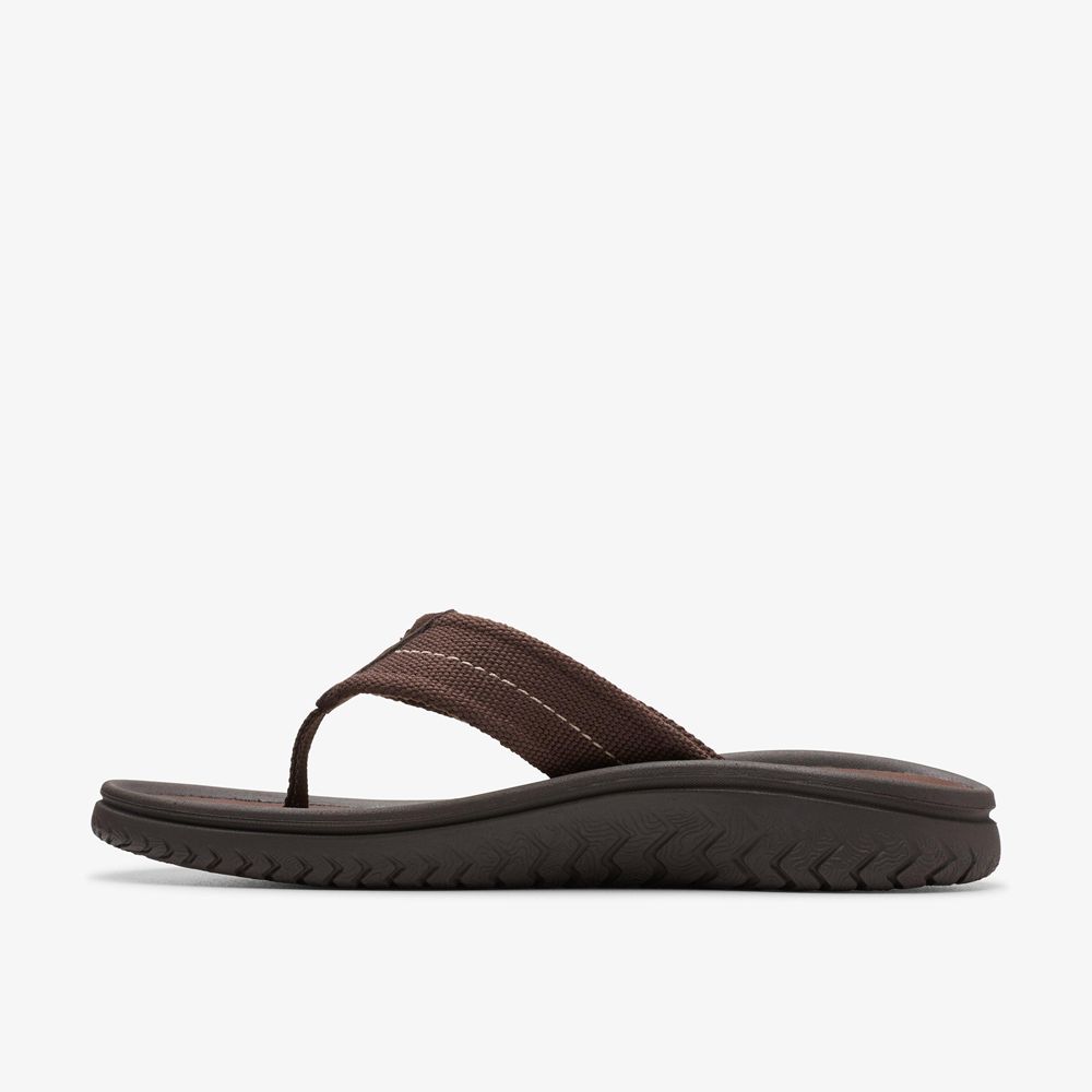 Brown Clarks Men's Wesley Belt Flip Flops | 250SOWJHE