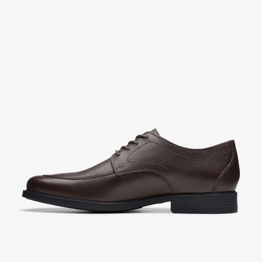 Brown Clarks Men's Whiddon Apron Oxfords | 913VTRSLA