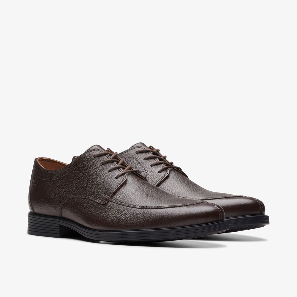 Brown Clarks Men's Whiddon Apron Oxfords | 913VTRSLA