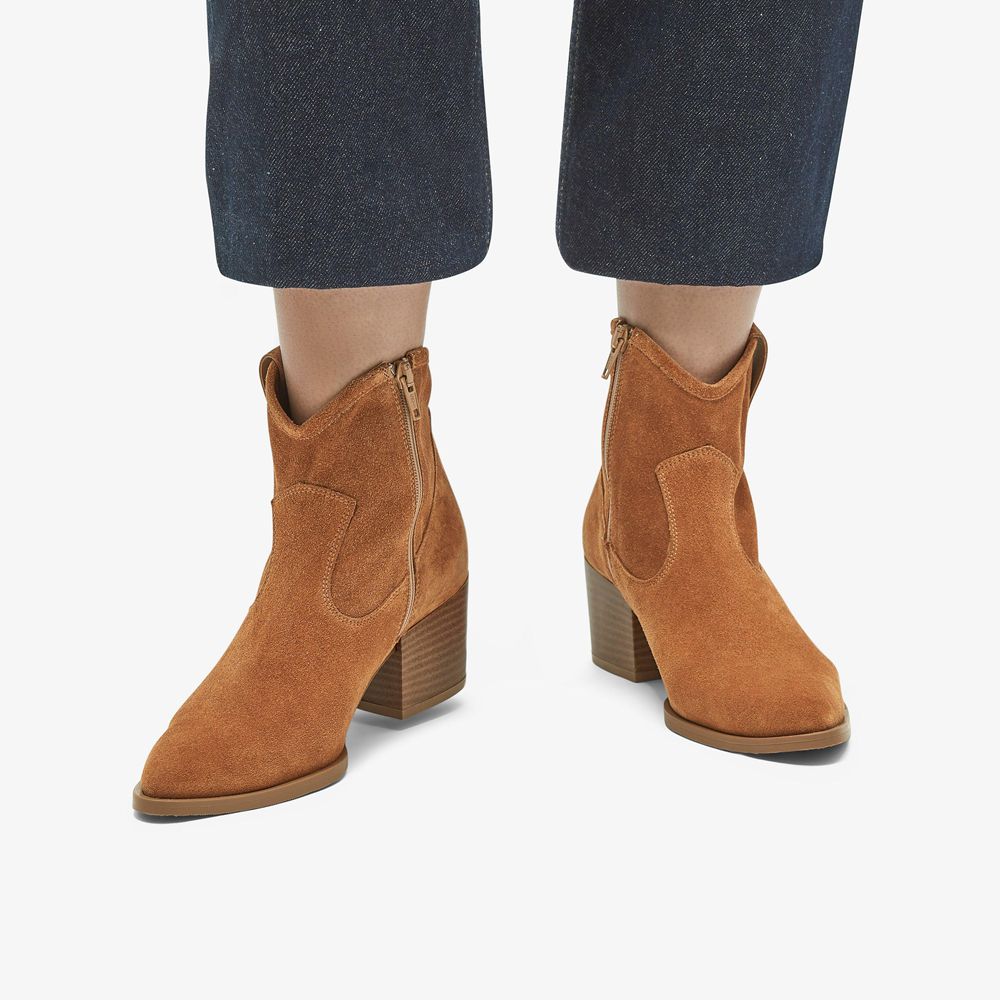 Brown Clarks Women's Elder Rae Boots | 861KVXGSL