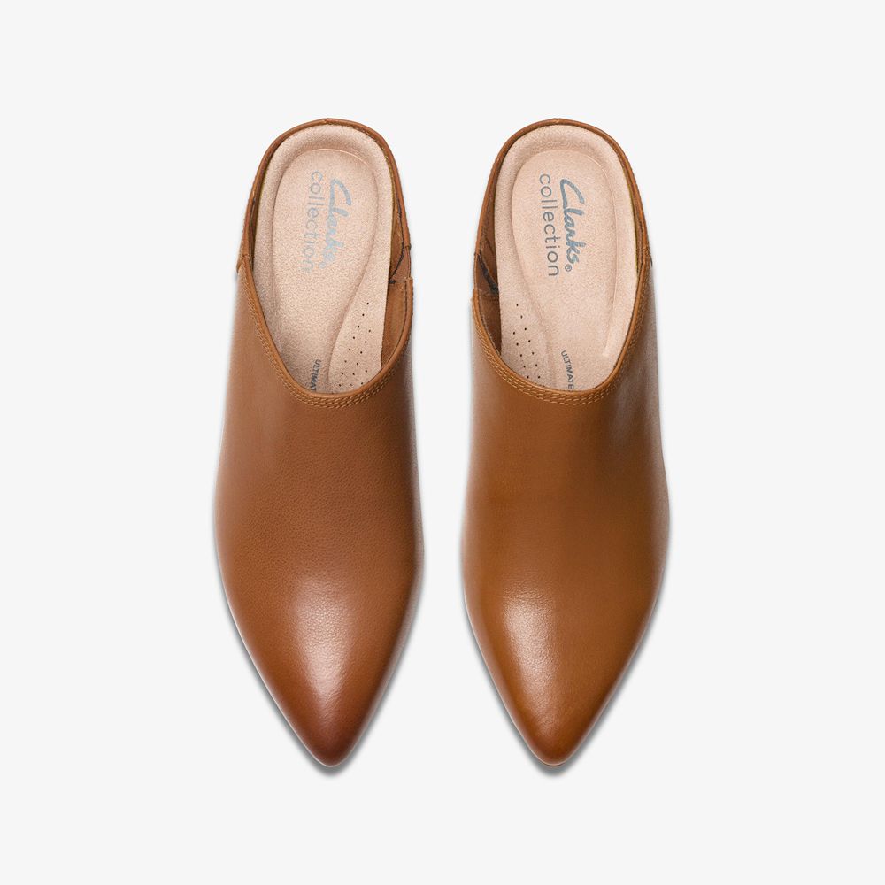 Brown Clarks Women's Ellanie Pace Pumps | 256KSMBQY