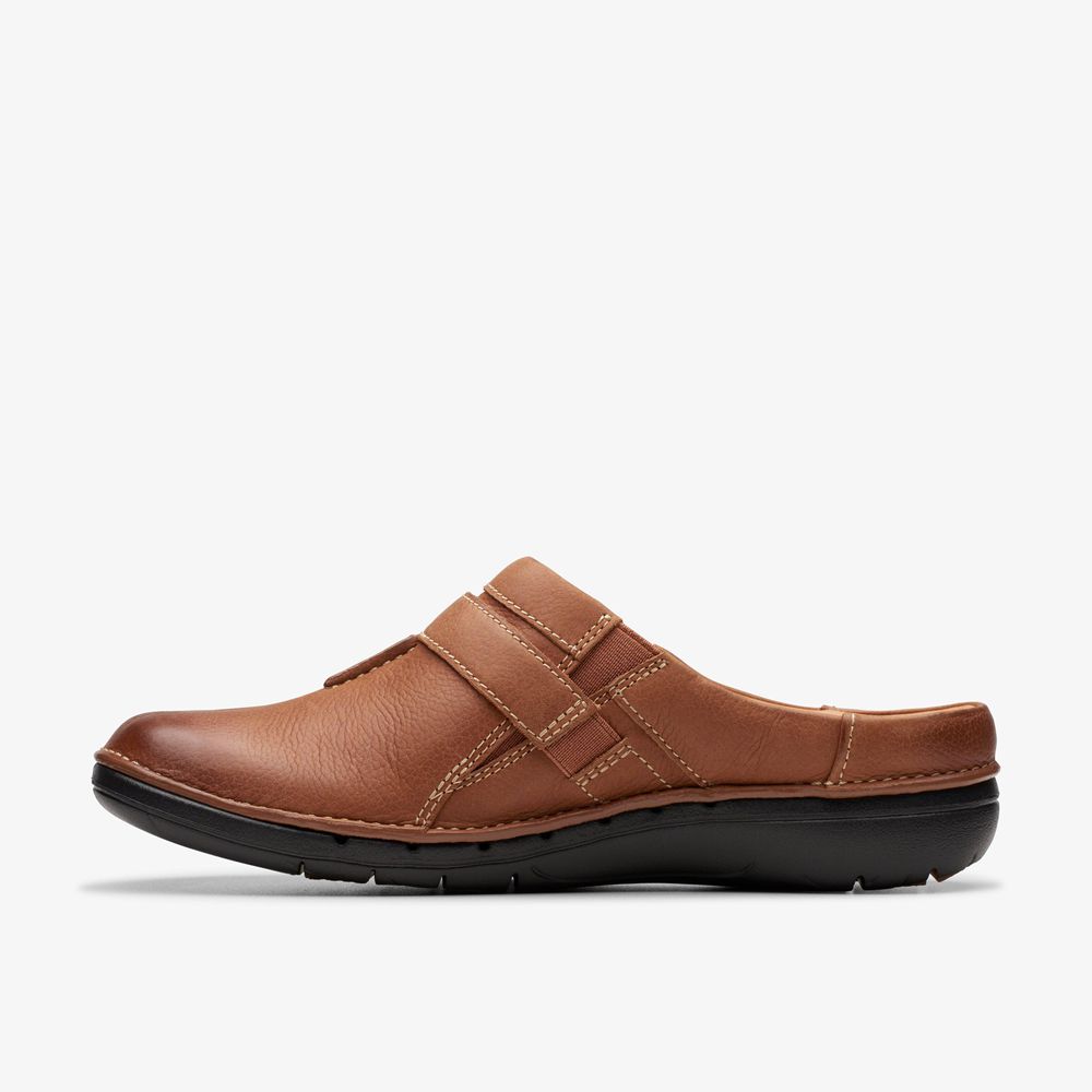 Brown Clarks Women's Un Loop Ease Mules | 106ULRWAB