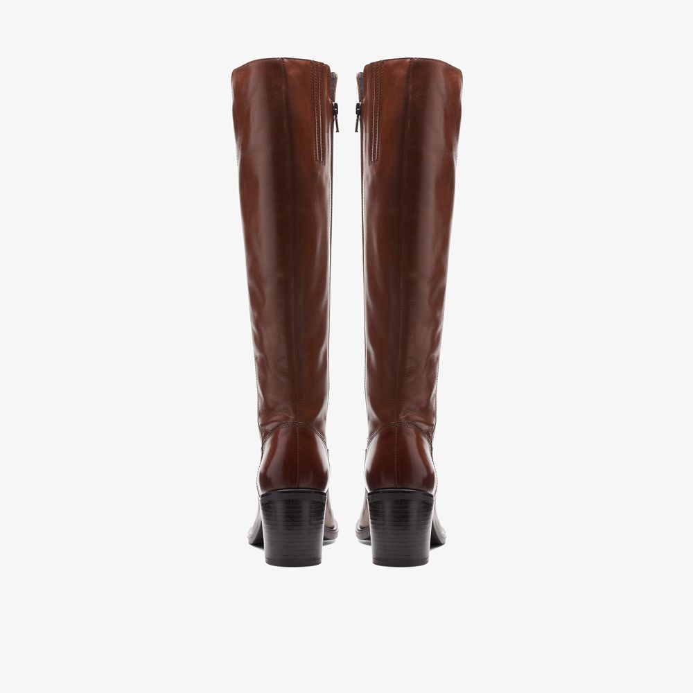 Brown Clarks Women's Valvestino Hi Knee High Boots | 813AHRVEB