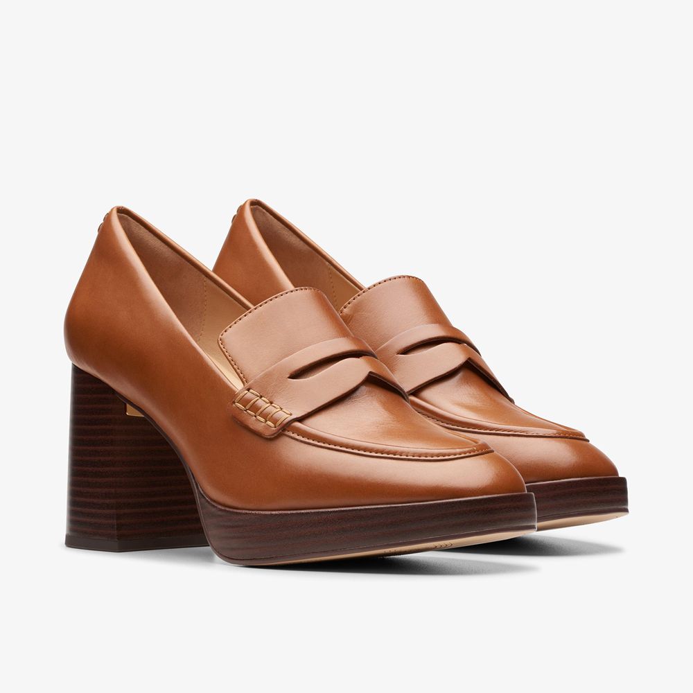 Brown Clarks Women's Zoya 85 Walk Pumps | 903DUWKLZ