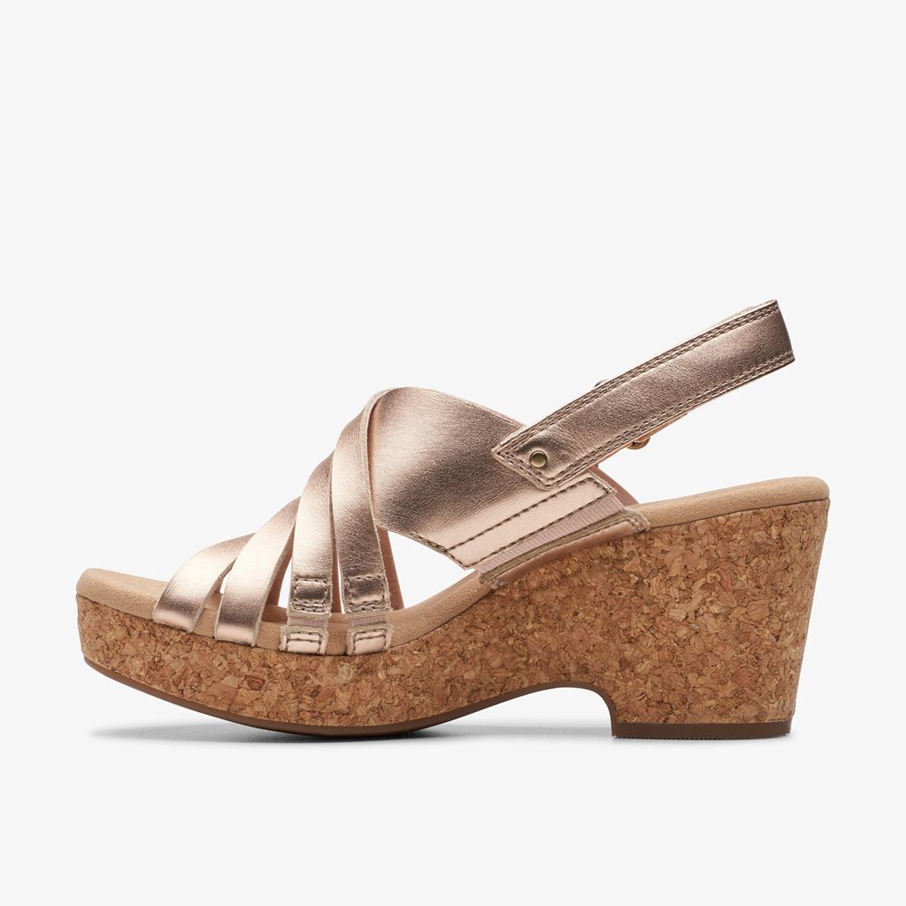 Gold Clarks Women's Giselle Ivy Wedge Sandals | 748JYWZLA