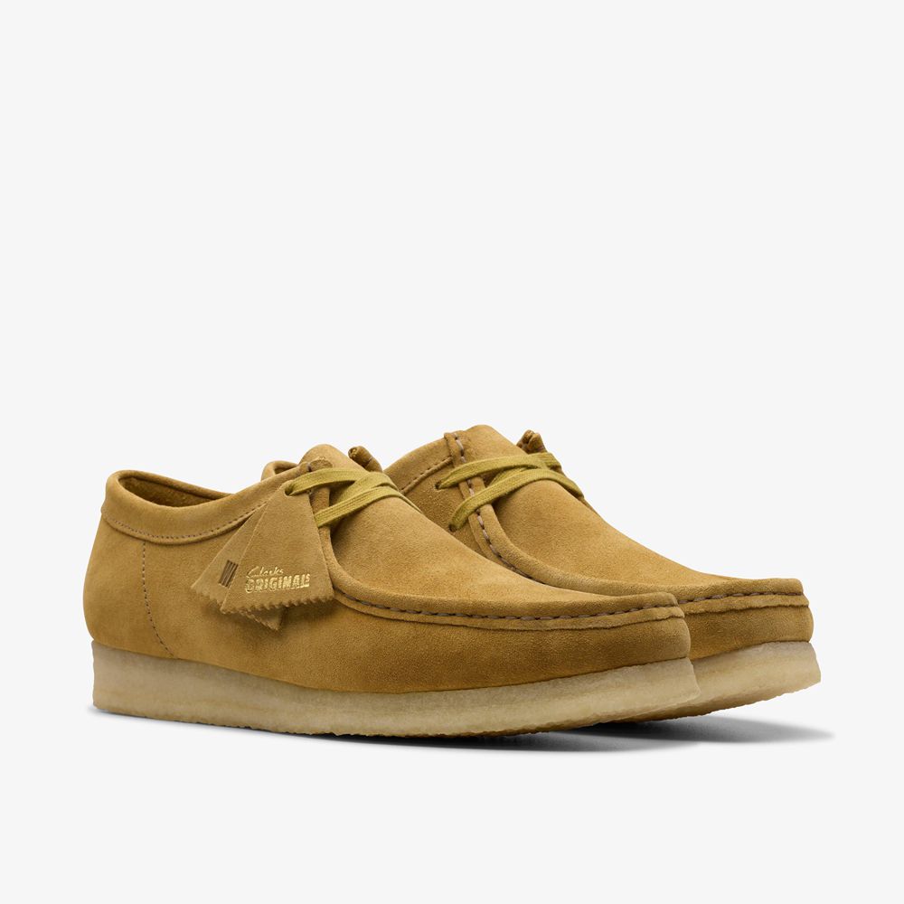 Khaki Clarks Men's Wallabee Slip On Shoes | 798CIEVKX