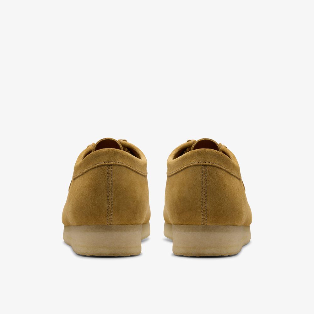 Khaki Clarks Men's Wallabee Slip On Shoes | 798CIEVKX