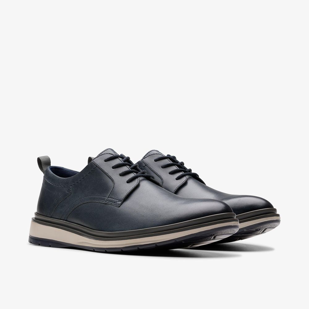 Navy Clarks Men's Chantry Lo Oxfords | 957VNZLQF