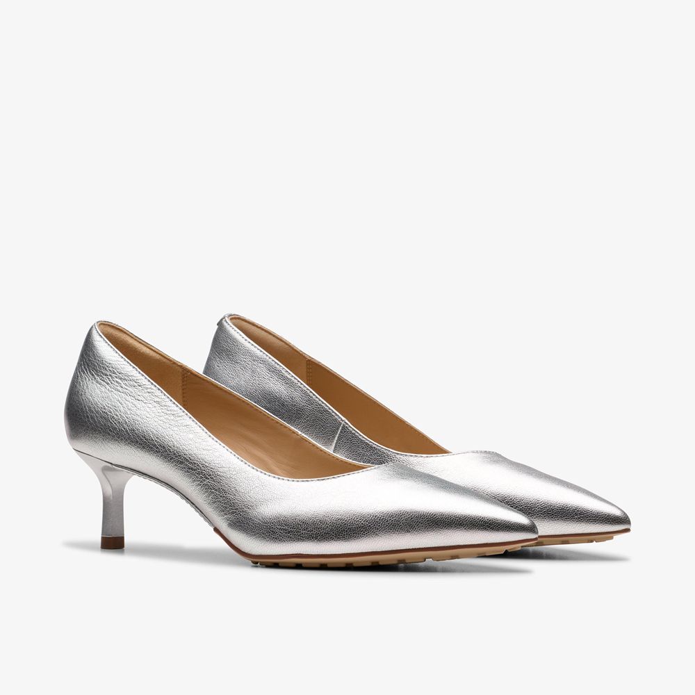 Silver Clarks Women's Adela Court Pumps | 582AEBVDJ