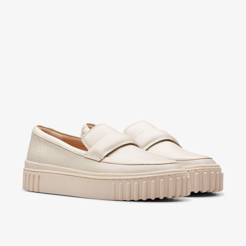 White Clarks Women's Mayhill Cove Loafers | 204GQUFTW