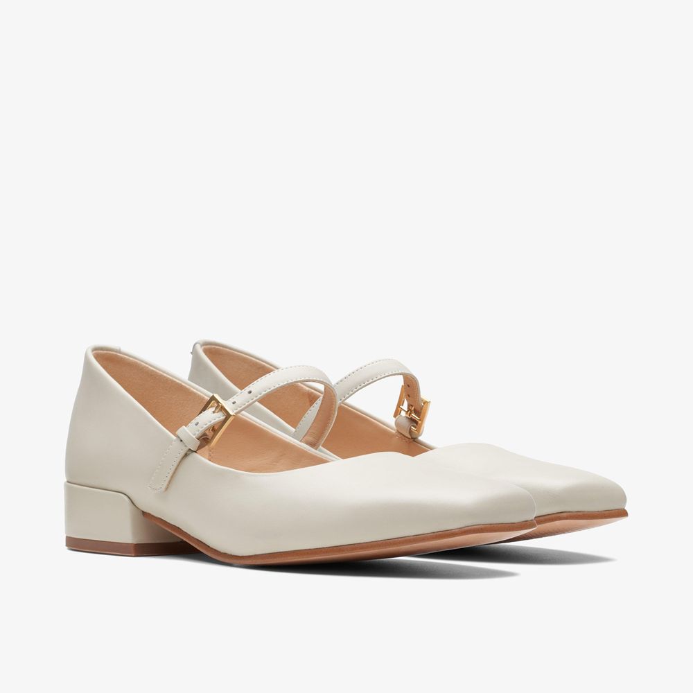 White Clarks Women's Seren 30 Buckle Ballet Flats | 038KUFYGC