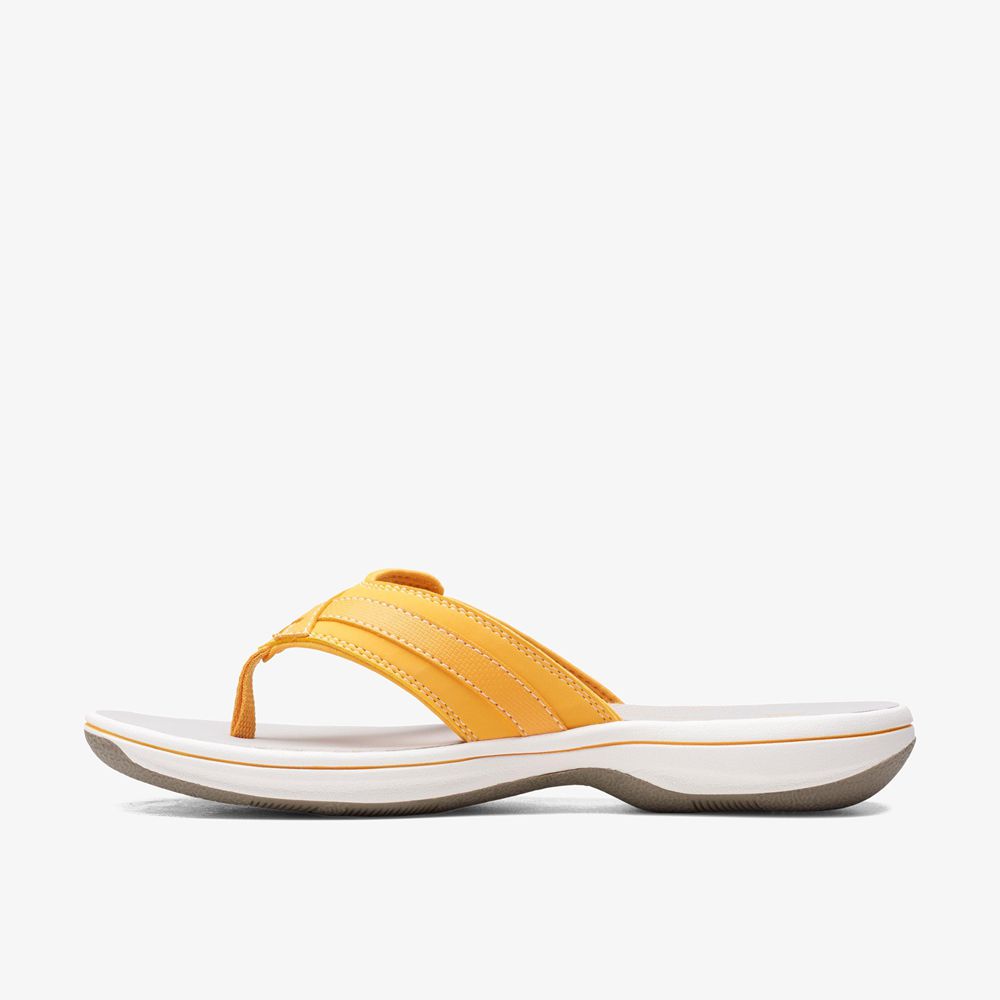 Yellow Clarks Women's Breeze Sea Flip Flops | 270IJRWGL