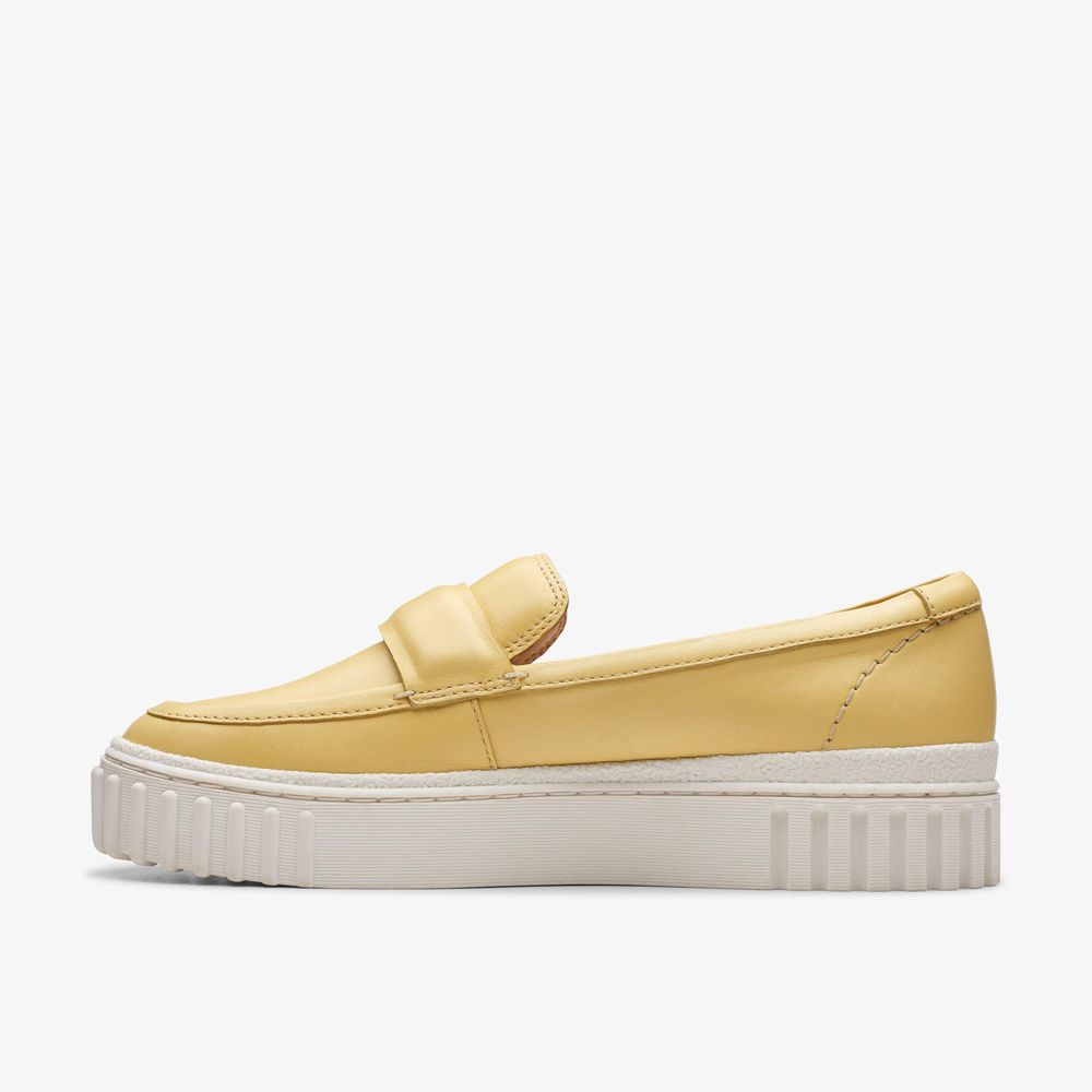 Yellow Clarks Women's Mayhill Cove Loafers | 391JSLWKX