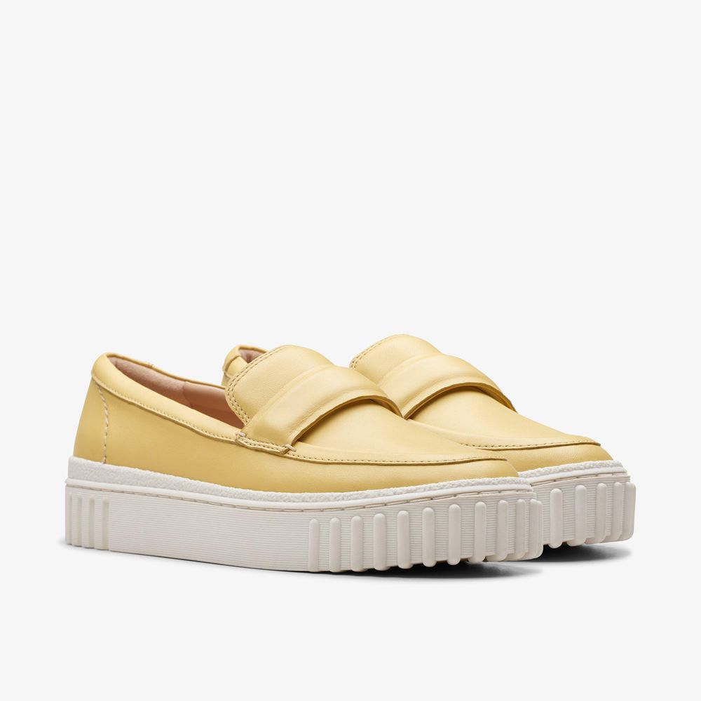 Yellow Clarks Women's Mayhill Cove Loafers | 391JSLWKX